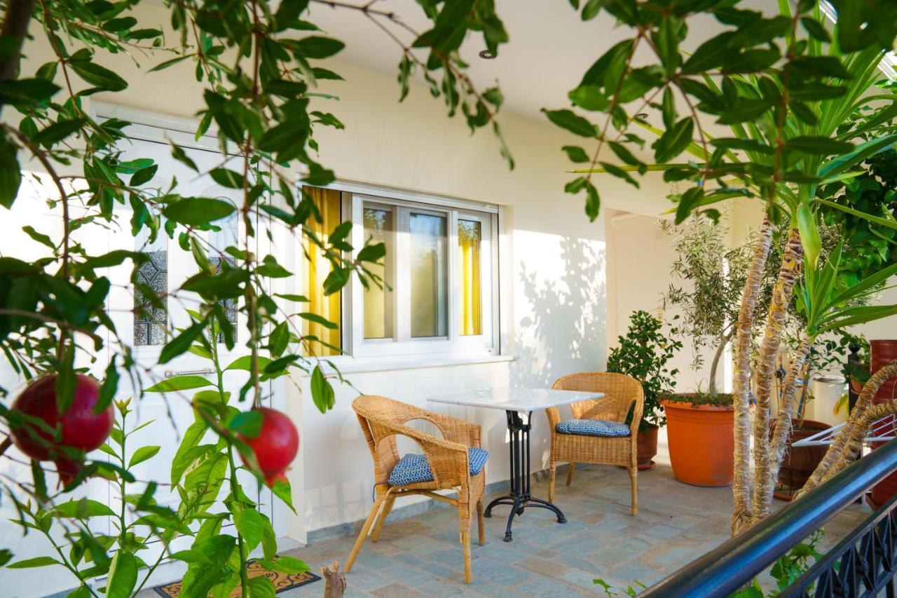 Yiannis Apartments 1 Ioannina Exterior photo