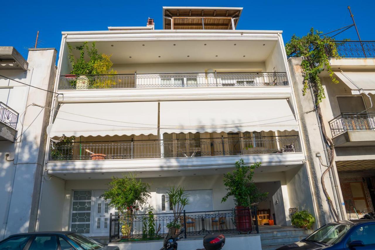 Yiannis Apartments 1 Ioannina Exterior photo