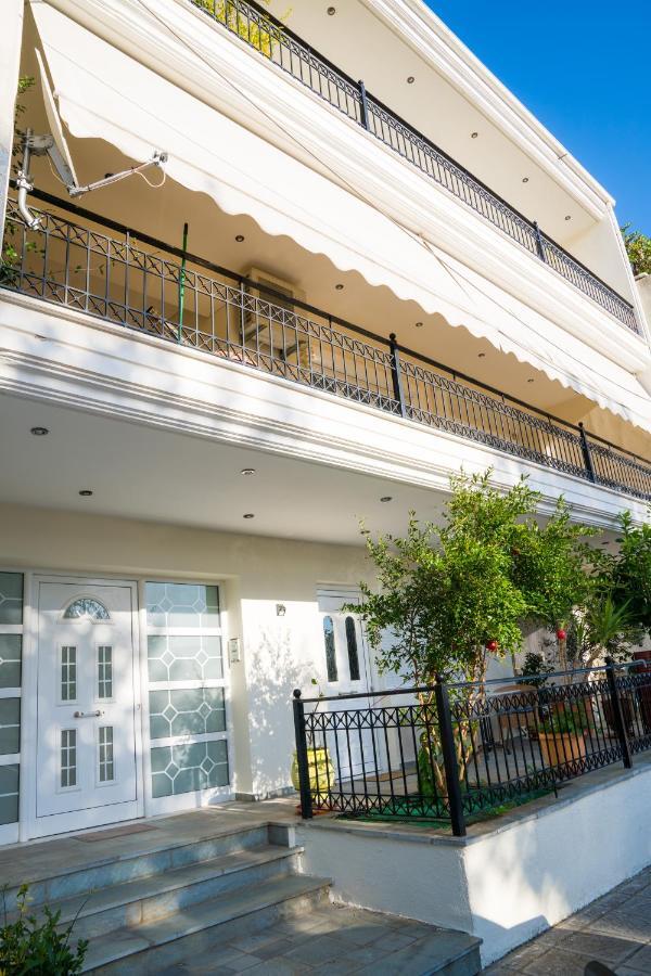 Yiannis Apartments 1 Ioannina Exterior photo