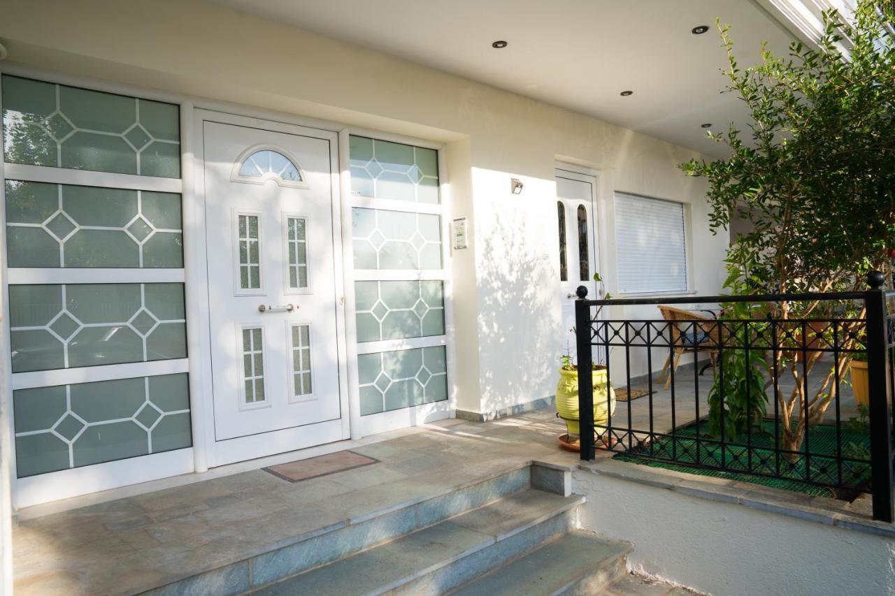 Yiannis Apartments 1 Ioannina Exterior photo